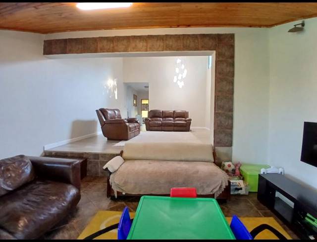 3 BEDROOM HOUSE FOR SALE IN ERMELO